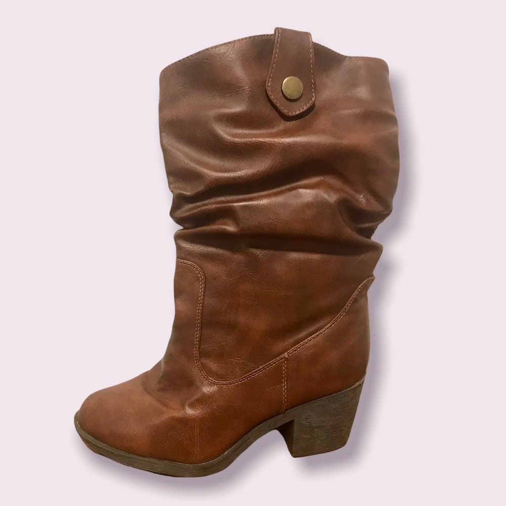 👠SALE 2/$12.00‼️ ARDENE Women’s Brown Mid-Calf High Heel Cowboy Boots size 6